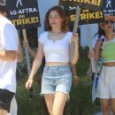 Mina Sundwall – Shows her support for SAG Strike at Netflix in Hollywood - 454 x 681