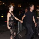 Miranda Kerr – Heads to Bemelmans Bar for a 2022 Met Gala after party in New York - 454 x 644