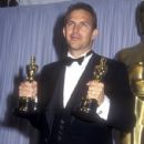 Kevin Costner - The 63rd Annual Academy Awards (1991) - 429 x 612
