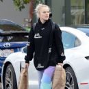 JoJo Siwa – Shopping for groceries in Los Angeles