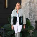Kristen Taekman – Photoshoot candids for her Last Nights Look blog in Los Angeles - 454 x 681