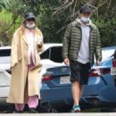 Suki Waterhouse – Out for a morning stroll with Robert Pattinson in Los Angeles