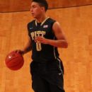 James Robinson (basketball, born 1994)