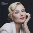 Renata Litvinova - Hello! Magazine Pictorial [Russia] (21 March 2017) - 454 x 611