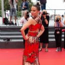 Alicia Vikander – ‘Holy Spider’ premiere – 2022 Cannes Film Festival - 454 x 682