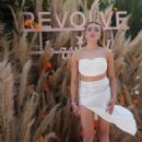 Peyton List – Revolve Fest of the Coachella 2022 - 454 x 681