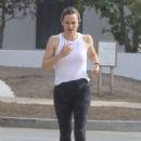 Jennifer Garner – Photographed going on a morning run in Los Angeles