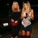 Christie Brinkley – Leaving the Casamigos pre-party in Beverly Hills - 454 x 681