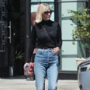January Jones – Stopping by Maria Tash on Melrose Pl. in West Hollywood - 454 x 680