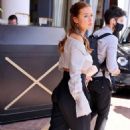 Adele Exarchopoulos – Seen during Cannes Film Festival 2021 wearing Louis Vuitton slippers - 454 x 681