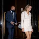 Hannah Jeter – In a Chanel ensemble with husband Derek Jeter out in New York - 454 x 681
