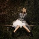 Ana Johnsson - Album Shoot - 454 x 300