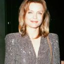Michelle Pfeiffer - The 48th Annual Golden Globe Awards 1991 - 328 x 612