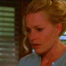 Molly - Elisabeth Shue - 454 x 248