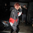 Hailey Baldwin – Leaving a hair salon in West Hollywood