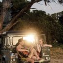 Vogue Greece June 2023 - 454 x 621
