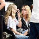 Cara Delevingne &#8211; Seen with friends at a pub in London&#8217;s Notting Hill