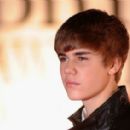 Brit Awards 2011 - Justin Bieber - 454 x 283