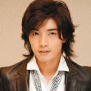 Actor Mike He photo shoots and stills - 240 x 353