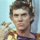 Caligula - Malcolm McDowell - 454 x 345