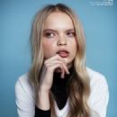 Nastya Siten for Volt Magazine, London (9th December 2013) Photographer: Luc Coiffait. Style: Natalia Manning. Hair: Dayaruci - 454 x 671