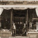 Fiddle makers