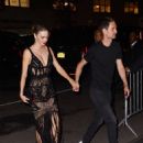 Miranda Kerr – Heads to Bemelmans Bar for a 2022 Met Gala after party in New York - 454 x 591