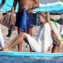 Shayna Taylor and Ryan Seacrest &#8211; Spotted enjoying their summer vacation in Positano &#8211; Italy