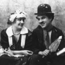 Charles Chaplin - 372 x 327