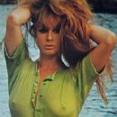 Carol Cleveland - 450 x 922