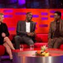 The Graham Norton Show - Kate Winslet/Idris Elba/Chris Rock/Liam Gallagher (2017) - 454 x 297