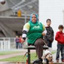 Algerian female discus throwers