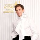 Eddie Redmayne - The 29th Annual Screen Actors Guild Awards (2023) - 426 x 612