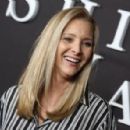 Lisa Kudrow – Premiere of STARZ ‘Shining Vale’ in Hollywood - 454 x 297