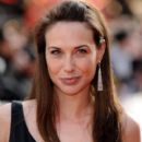 Claire Forlani