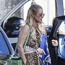Kathy Hilton – With daughter Nicky spotted at Oscar´ House Party in Beverly Hills - 454 x 681