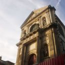 1704 establishments in France