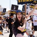 Brittany Curran – Support SAG Strike at Universal Studios in Hollywood - 454 x 681