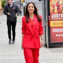 Myleene Klass – In red out and about - 454 x 647