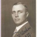 Gunther Plüschow