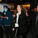 Alana Haim – Arrives at the New York Film Critics Circle Awards - 454 x 681