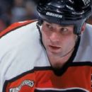 Eric Lindros - 454 x 278