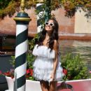 Giulia De Lellis – Possing at 2020 Venice Film Festival - 454 x 681