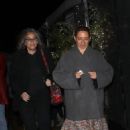 Maya Rudolph – Departs dinner with a friend at Giorgio Baldi in Santa Monica - 454 x 681