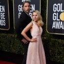 Dax Shepard and Kristen Bell At 76th Annual Golden Globe Awards - Arrivals (2019) - 400 x 600