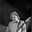 David Gilmour  ‘Guitar Greats’ concert at the Capitol Theater in Passaic, New Jersey, November 1984 - 417 x 612