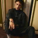 Anwar Hadid - Vogue Mens Magazine Pictorial [Turkey] (December 2022) - 454 x 668