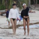 Catt Sadler – Spotted at the beach in Tulum - 454 x 302