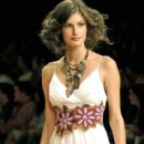 Caroline Francischini - 414 x 654