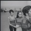 West Side Story 1968 Music Theater Of Lincoln Center Summer Theatre - 454 x 454